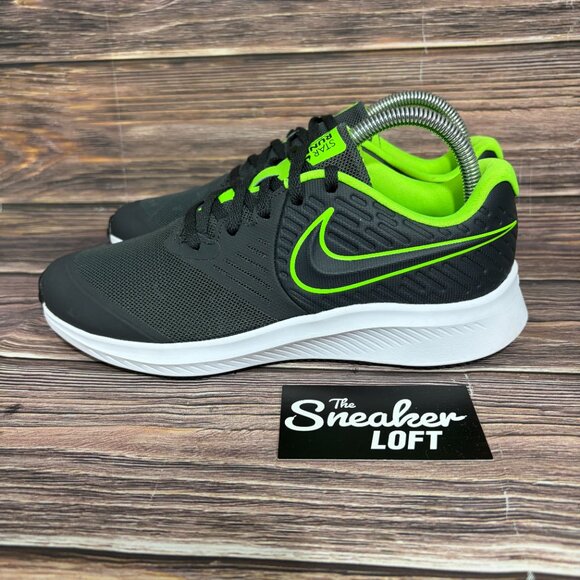 Nike Star Runner 2 Women's Gray Neon Green Athletic Running Shoes Size 7.5 - Picture 3 of 8